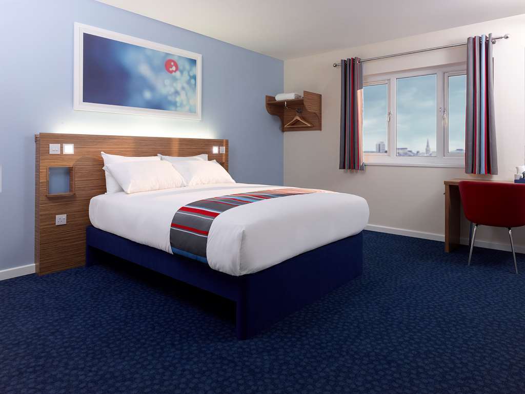 Travelodge Bracknell Central Номер фото